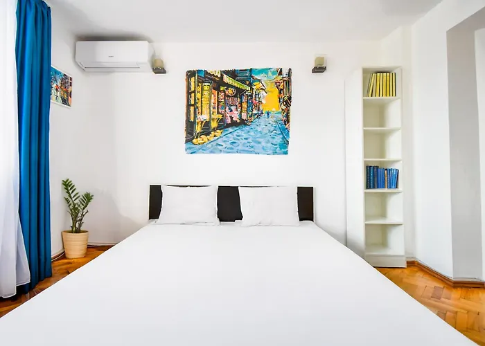 Spacious 3br In The Center - Kitchen Smart Tv's Sofia