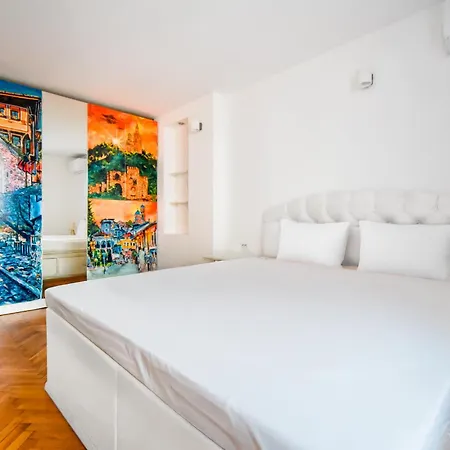 דירה Spacious 3br In The Center - Kitchen Smart Tv's