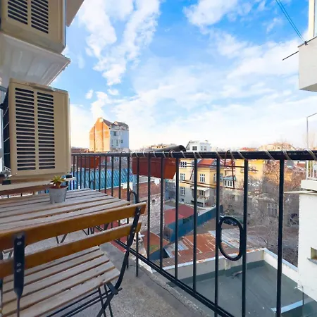 Apartamento Spacious 3br In The Center - Kitchen Smart Tv's Sófia