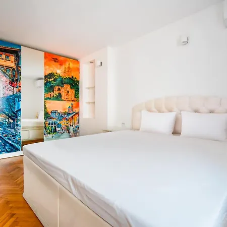 Spacious 3br In The Center - Kitchen Smart Tv's Апартаменты *